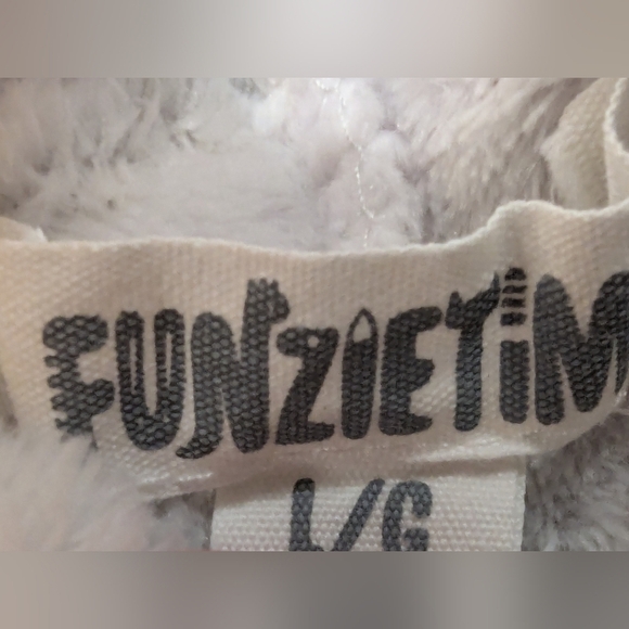 Angel Fluffy cloud Onesie - woman's Size Large - Picture 7 of 8